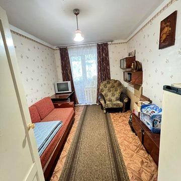 Продам квартиру в центрі Магдалинівки