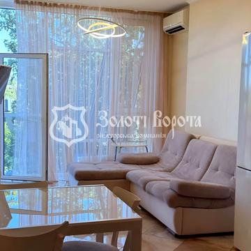 Авіаконструктора Антонова вул., 2-Б