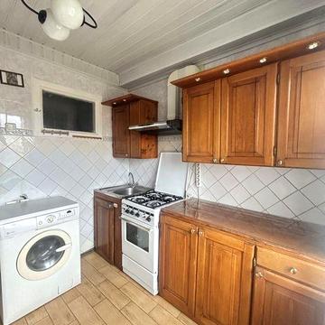 Орендв 2к вул. Борщагівська 2  метро КПі