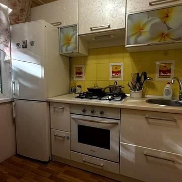 Івана та Юрія Лип вул. (Гайдара), 33