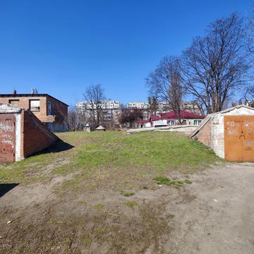 Мистецький пров. (Гастелло), 3