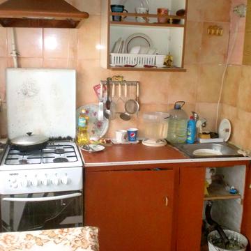 Оренда будинку ( времянка ), тихий центр, вул. Грушевського