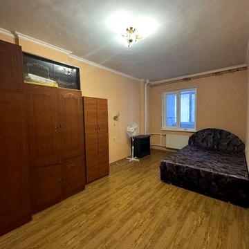 Сдам 1 но комнатную на Сахарова