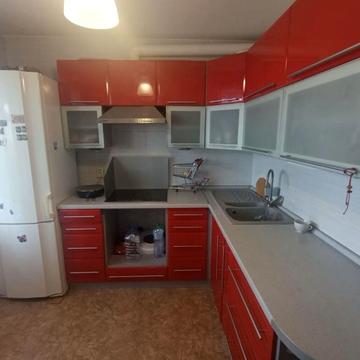 Академіка Булаховського вул., 24