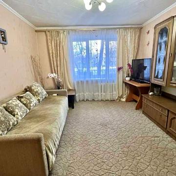 2-кімн. квартира з ремонтом та меблями на Десантному бульварі. 39 000$