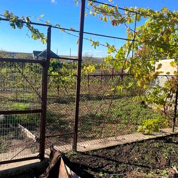 Одесса, ближайший пригород 10км, капитальный дом на 20сот, все коммун.