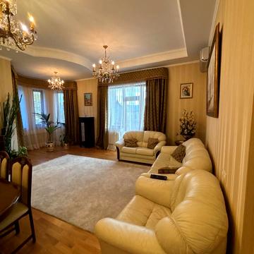 Чернігівська вул., 23а