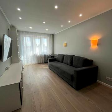 Мандриківська вул., 163