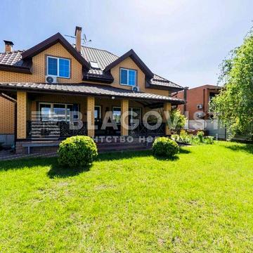 Продаж будинку с.Гатне 290 м.кв ділянка 12 соток до метро-Теремки 2км.