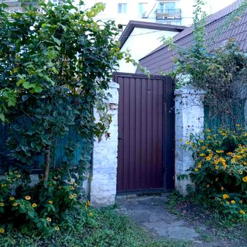 Болгарська вул., 3