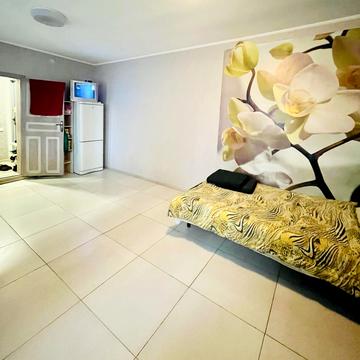 Проспект Європейський, 85