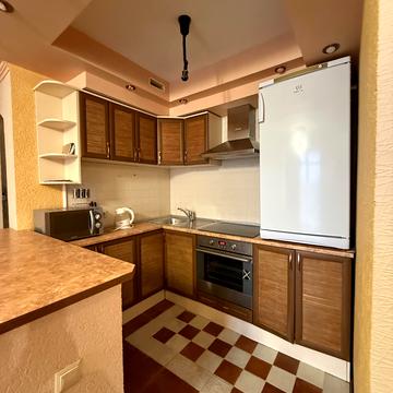 Кривоноса вул., 23