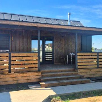 Продається дача для відпочинку під Києвом.