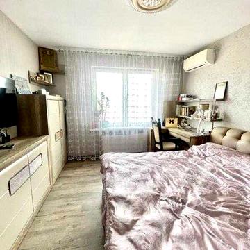 В продажу  2-к. квартира в ЖК «Радужний» — з меблями та технікою! ЖК Радужний