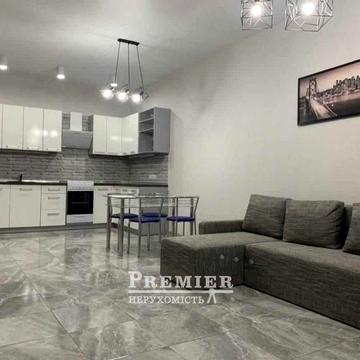 2 комнатная квартира 96 м2 ЖК Фонтан 13ст. Б Фонтана