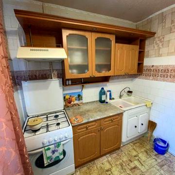 Продам 3 комнатную левый берег р-н Русалка