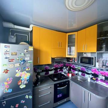 Продам 3-кімн. Лівий берег. 10 мікрорайон.