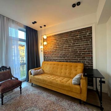 Григорія Сковороди вул., 8