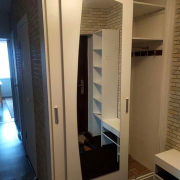 Здам 3 ком кВ на Байрона