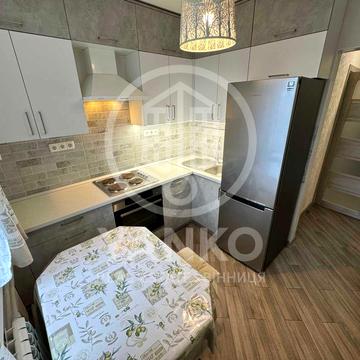 Оренда 2 кім - Вишенька, Космонавтів