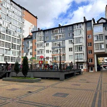 Здана 2-х кімнатна квартира в центрі міста вул Мельника