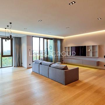 Буслівська вул., 15