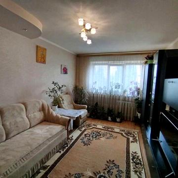 Довгострокова оренда 2 к квартири на вул.А.Листопада 0216