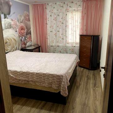 Сдам 2-х комнатную  квартиру  центр ул.Пишоновская 20/1 от владельца.