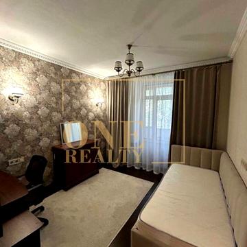 Повітряних Сил просп. (Повітрофлотський), 25