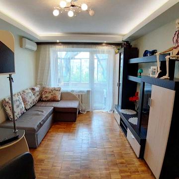 Супер! Сдается Метро Дарница, ул.Карбышева 18А. 1-ая квартира. Звоните