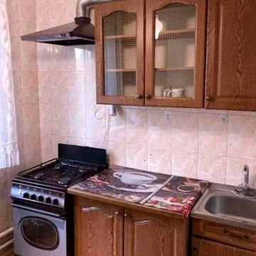 Вацлава Гавела бульв. (Івана Лепсе), 85