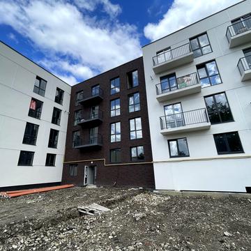 Стадникової вул., 40