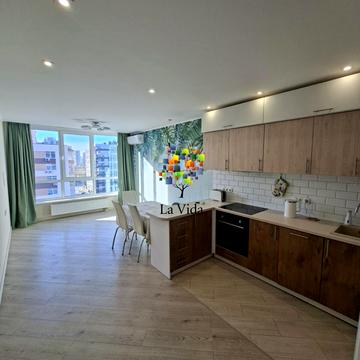 Європейського Союзу просп. (Правди), 41-В