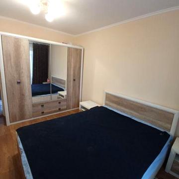 Сдам 2-х комнатную квартиру в Лесках, ост. 1 КП