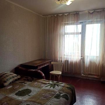 Сдам двухкомнатную квартиру ул. Зои Гайдай,  м,,Минская,,