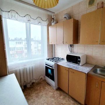 ВІЛЬНА 2-кімн на Кондратьєва, можна 2-4 хлопця