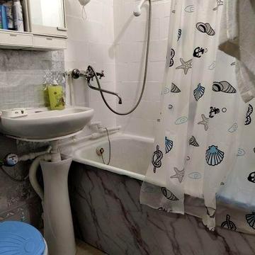 Продається 2х кімнатна квартира в цегляному будинку