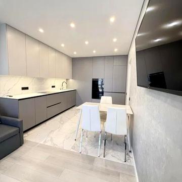 Всеволода Змієнка вул., 19