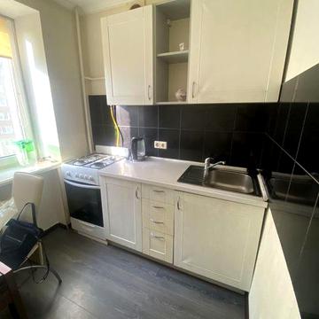 Оренда 1к. кв, вул Бакинська, метро Дорогожичи