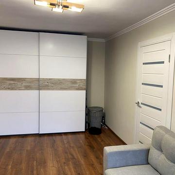 Двокімнатна квартира Оренда