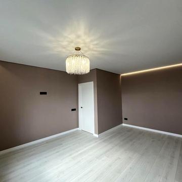 Лялі Ратушної вул., 23