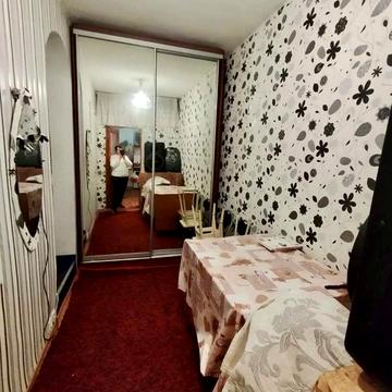 Гімназична вул., 28