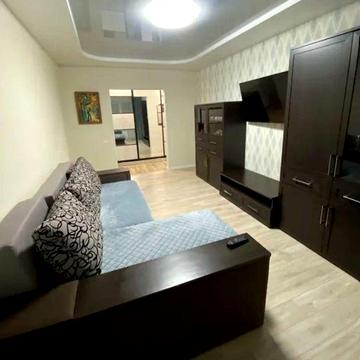 Класна трикімнатна квартира з ремонтом