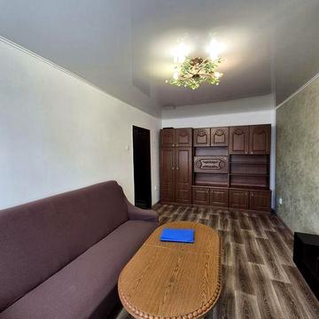 Оренда двокімнатної квартири вул. Захисників України