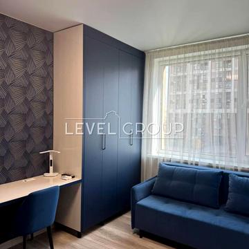 Європейського Союзу просп. (Правди), 45-А