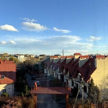 Довбуша вул., 2