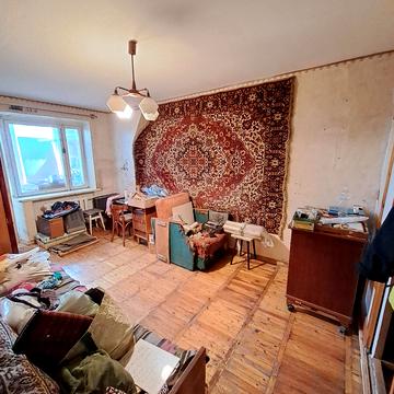 Магістральна вул., 76