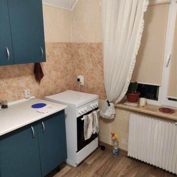 Продам 1- комн.возле метро,Оболонский проспект