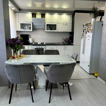 Оренда 3 кімнатної квартири на Подолі!!!