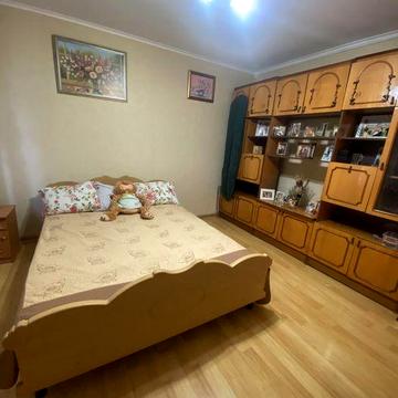 Оренда 3-к кв. в будинку по вул. Жасмінній (р-н Вінниченка)